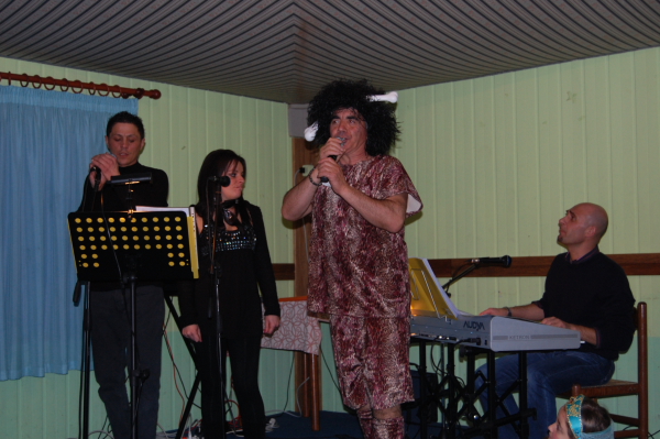 Amici di Tony e Mary 0146.JPG